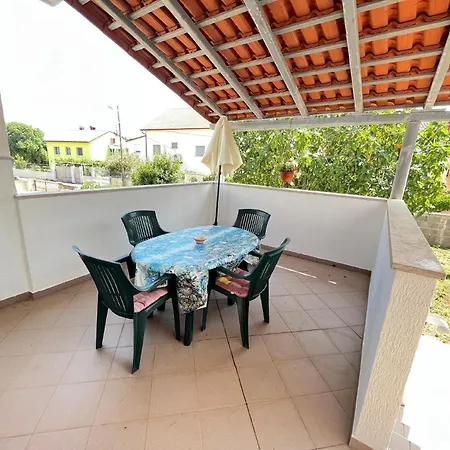 Ferienwohnung Fur 4 Personen Ca 70 Qm In Medulin, Istrien Sudkuste Von Istrien * Medulin