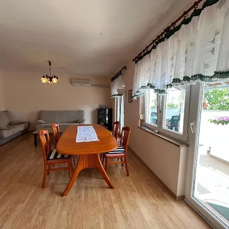 Ferienwohnung Fur 4 Personen Ca 70 Qm In Medulin, Istrien Sudkuste Von Istrien Apartment Medulin
